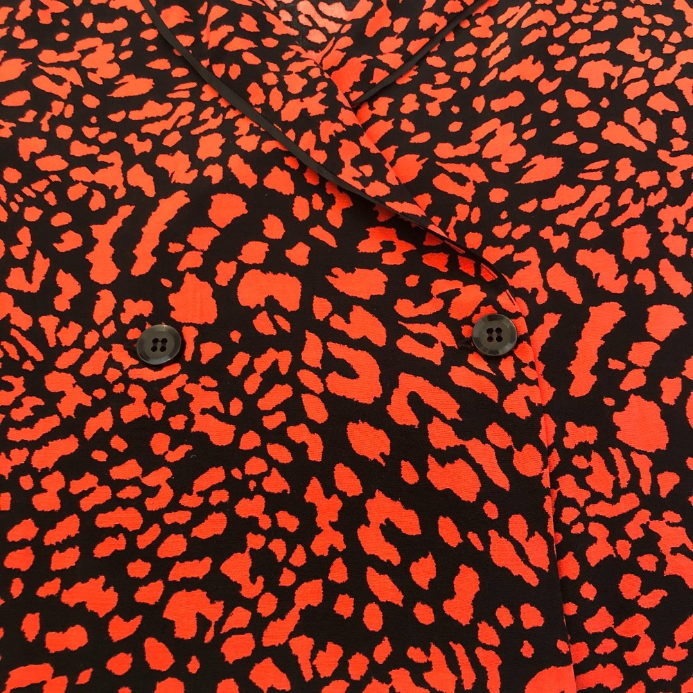 Topshop Red Cheetah Print Double-Breasted Blazer Style Shirt Size 2 - Picture 3 of 5